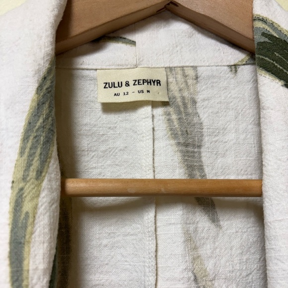 Zulu & Zephyr Ramie Boxy Cream & Green Leafy Canopy Blazer - Medium - Picture 3 of 8